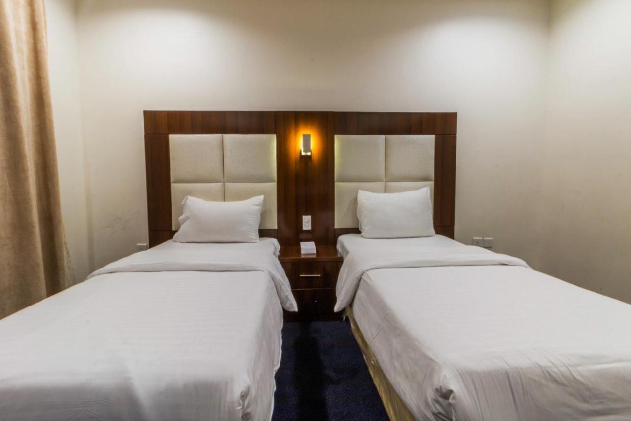 Dar Hotel Suites Jeddah Eksteriør billede